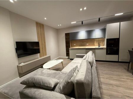 Appartamento 1+1 in via Petro Korcari