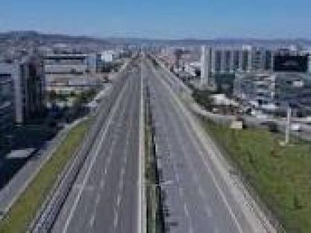 We have a warehouse for sale on the Tirana-Durrës Highway, Tirana