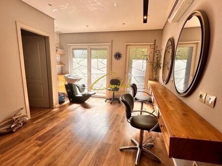 AMBIENT BIZNESI ME QIRA 100 M2 DON BOSKO 1.500 EURO