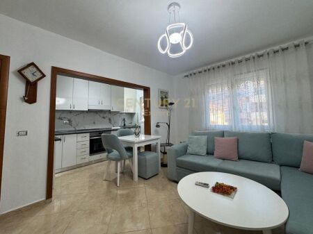 JAPIM 1+1 ME QIRA TE 21 DHJETORI