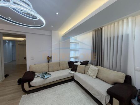 Rent, Apartment 2+1+2+ Parking Space, Residence "Kodra e Diellit", Tirana