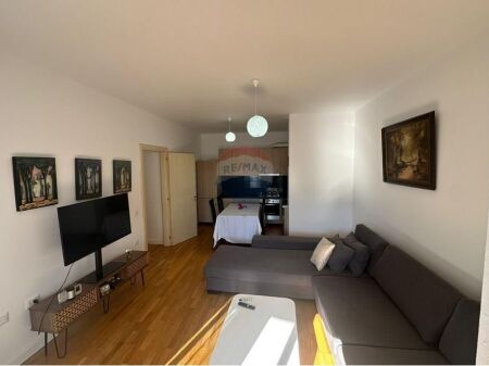 Apartament 2+1+2 për shitje ,Bulevardi Migjeni