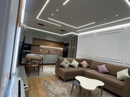 Apartment 1+1 for rent in Paskuqan