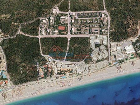 Garsoniere ne Shitje tek Square Vilage Dhermi