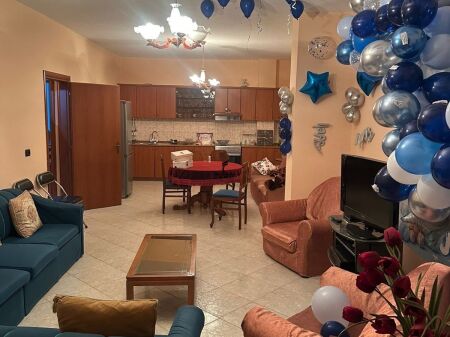 VENDESI APPARTAMENTO 2+1 XHAMLLIK 198.000 EURO FH-68387