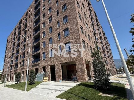 Vendesi in vendita 2 appartamenti 3+1 via 5 Maji.