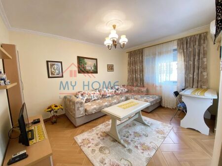 Apartament 1+1 me qera rruga Mine Peza ne Tirane