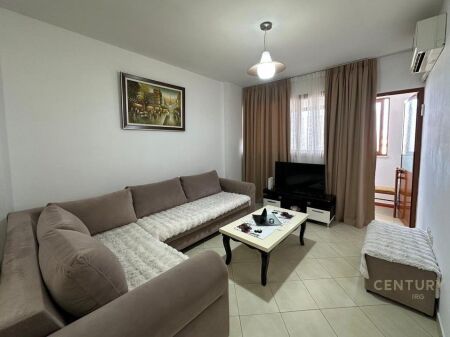 Apartament me qera 1+1 tek Kompleksi Grand, Tregu Elektrik