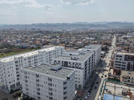 SERVICE UNIT FOR SALE KAMEZ (2500€/m2)