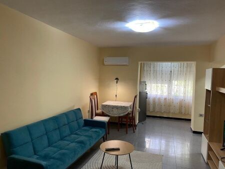 Apartament 1+1 me qira në zonën Tirana e Re, Tiranë – 600€/muaj