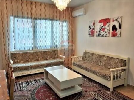 Apartament 1+1 per shitje 5 Maji