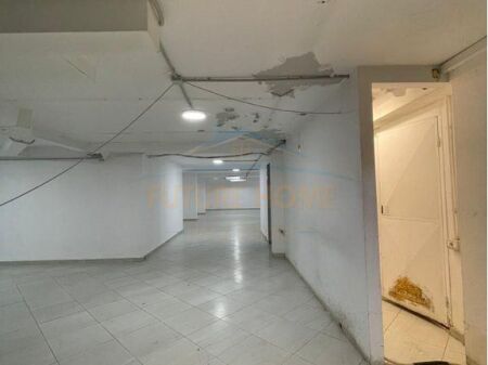 Rent, Business Premises, Bllok