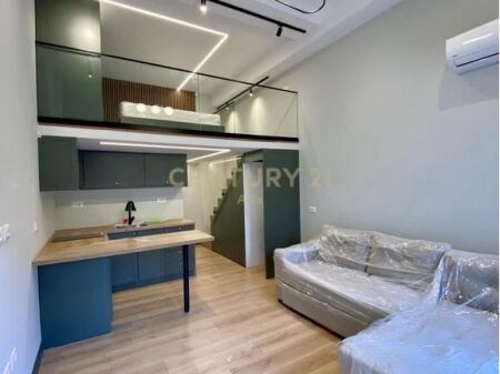 SHESIM, STUDIO LOFT NE XHAMLLIK