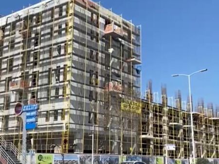 APARTMENT 1+1 FOR SALE IN KAMEZ