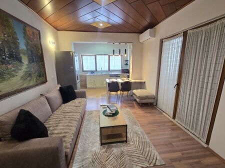 1+1/Qera📍Perballe Delijorgjit 📌55 000 lek