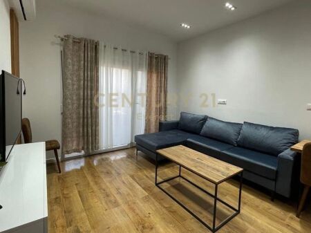 Apartament 2+1 me qira ne Komunen e Parisit