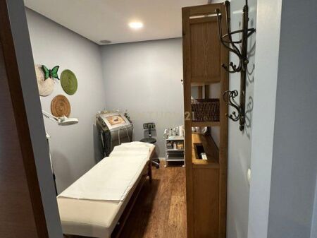 Don Bosko, Vizion Plus - Jepet Qender Estetike Me Arredim Modern Dhe i Detajuar 100m2