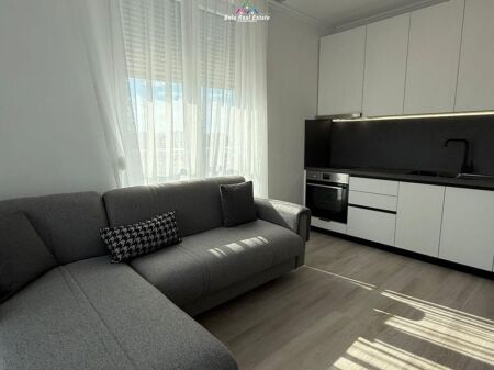 Apartament Me Qera 2+1 Tek Bulevardi i Ri (ID B2201838) Tirane