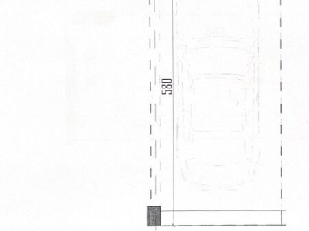 Shitet post parkimi në Univers City