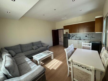 Jepet apartament 2+1 me qira Prane Vilave Amerikane.