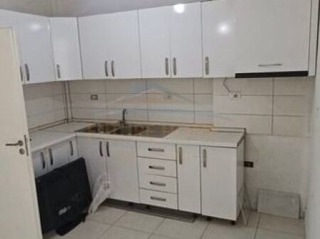 Qera,Apartament,3+1,Xhamlliku,Tirane