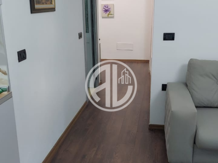 Me Qira – Apartament 1+1 pranë Markates