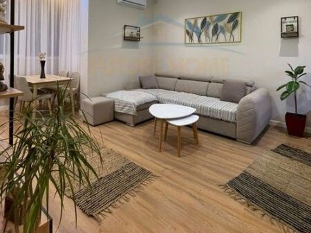 Qera Apartament 1+1, Perballe me Delijorgjin.
