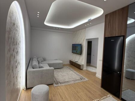 Aparyamwnt 1+1 per Shitje Vila L Astir !