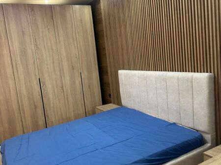 Jepet apartament me qera