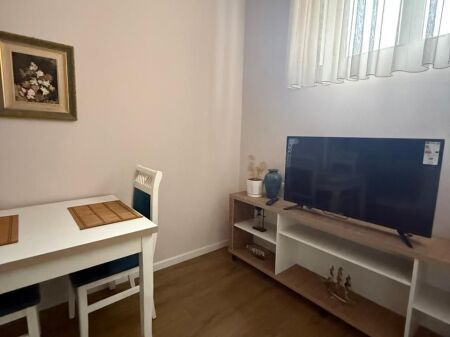 SHITET GARSONIERE (I KONVERTUAR 1+1) – RRUGA E DURRËSIT, BLLOKU I AMBASADAVE