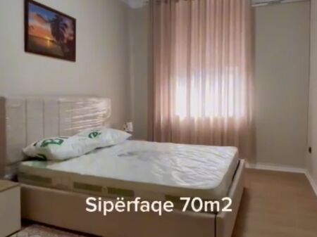 Jepet Me Qera Apartament 1+1+1 Ballkon