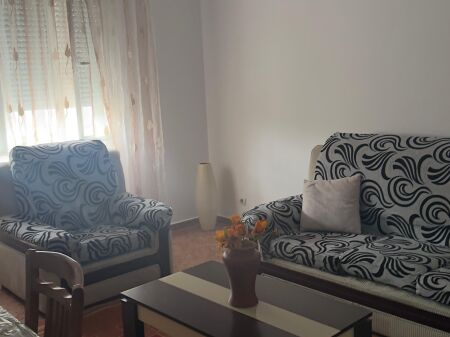 2+1,arredato in allias vicino alla scuola unita,400 mila leke