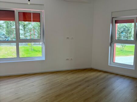 Office/apartment for rent