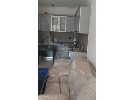 Apartament 1+1 Me Qira në Yzberish, Tiranë - 400€!