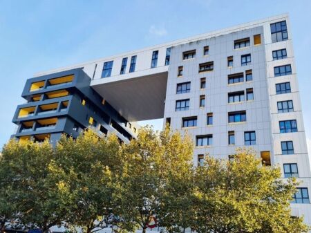 SUPER APARTMENT FOR SALE – SQUARE 21