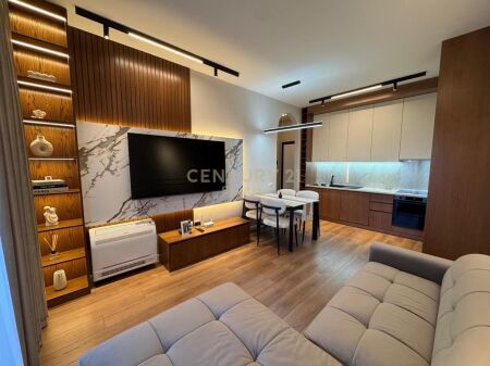 APARTAMENT 1+1 PER SHITJE PRANE PALLATIT ME SHIGJETA ! 155,000 €