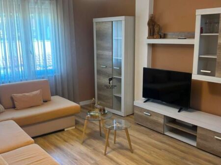 APARTAMENT ME QERA 2+1 IQENI ARTIFICIAL 70.000 LEKE FH-68744