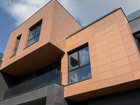 🏡 Vilë e Bashkangjitur për Shitje pranë TEG