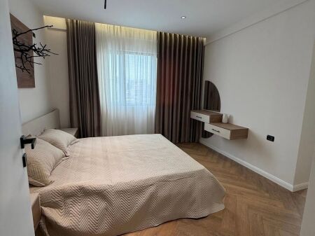 Apartament 2+1+ garderobe Perballe Delijorgjit per shitje