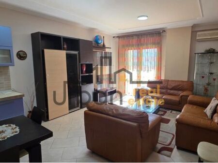 🏡 AFFITTASI APPARTAMENTO 2+1+2 – COMUNE DI PARIGI, TIRANA