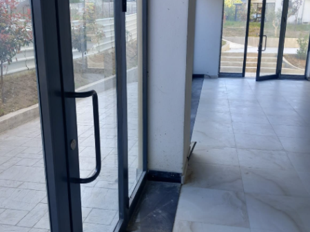 🏢 AMBIENTE COMMERCIALE IN AFFITTO – ZONA DEL PORCELLANA