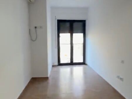 Ambient zyrash tek Rruga e Elbasanit!