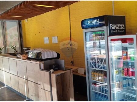 Fast Food/Pizzeria Business for Sale, at Bajram Curri Boulevard