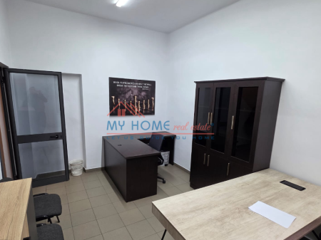 Zyre me qera tek Bulevardi Bajram Curri Tirane