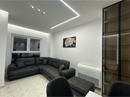 Apartament 2+1+2 me qira te Aura, Laprake