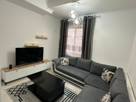 1+1,furnished beginning of Peti street dry lake,500 euro