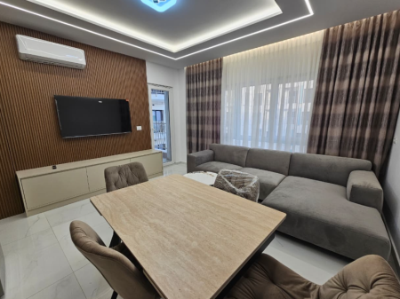 Apartament 1+1 me Qira – Përpara Zogut të Zi