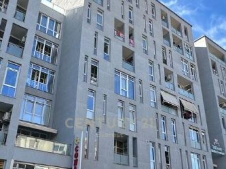 VENDIAMO APPARTAMENTO 3+1+2