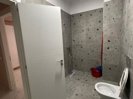 AFFITTASI APPARTAMENTO 2+1+2 PRESSO URBAN GATE A ASTIR