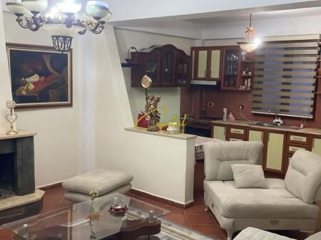APARTAMENT ME QIRA 2+1 ALI DEMI 55.000 LEKE